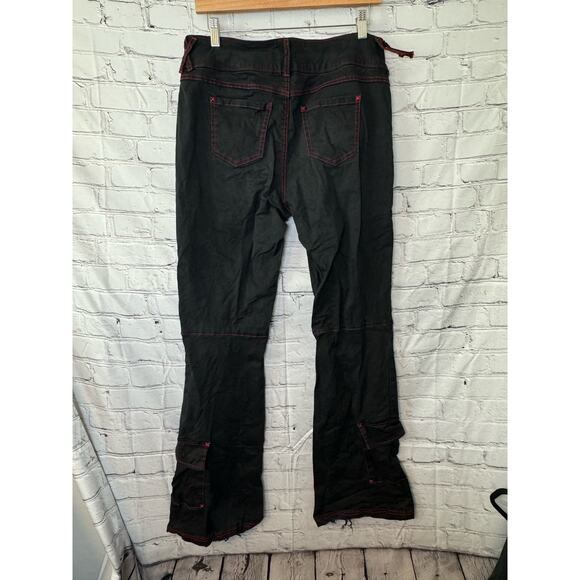 Hot Topic Black and Red Chain Flare Pants (Chains not included) Size 9 - Picture 2 of 7